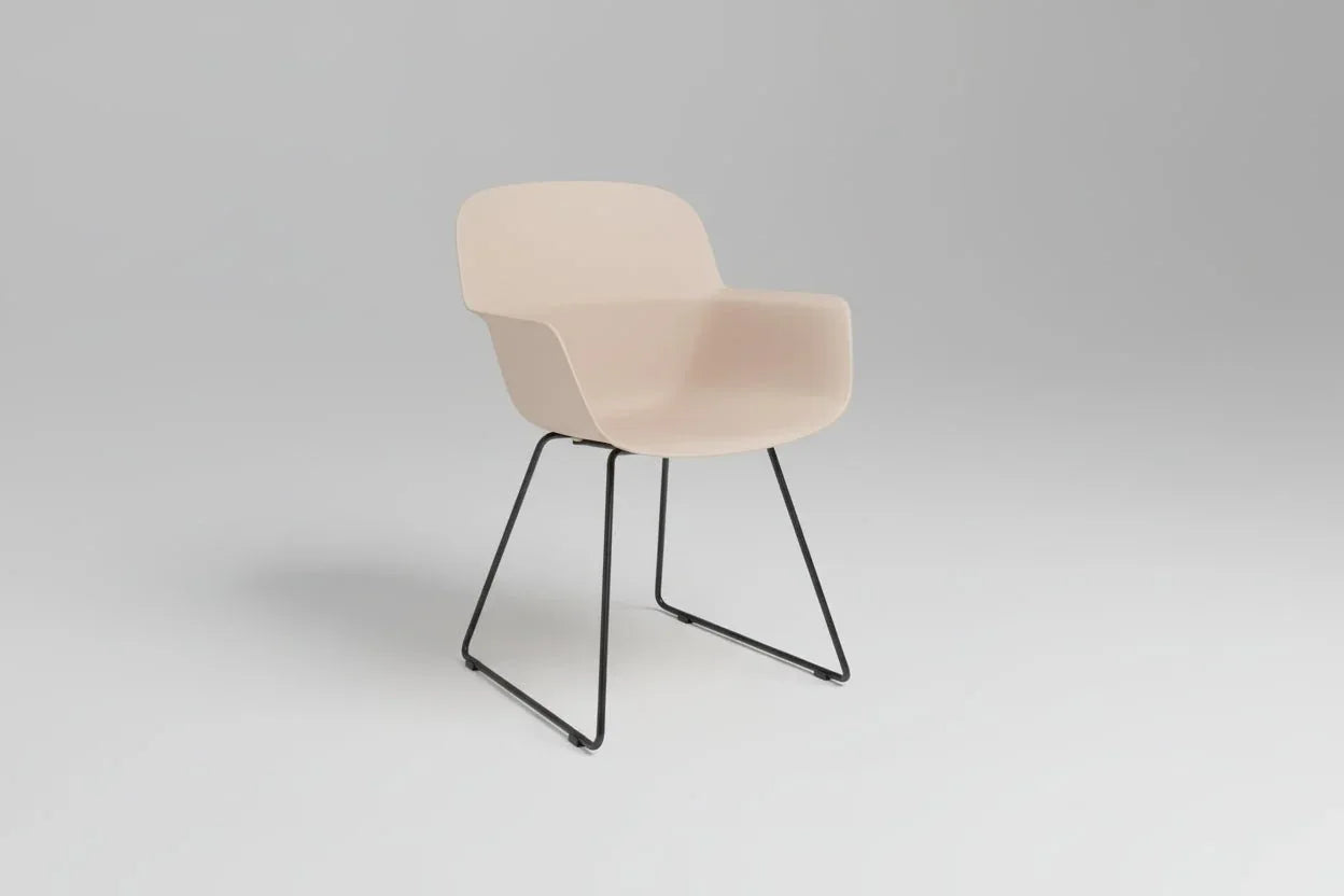 QU-05 - Seating & Co